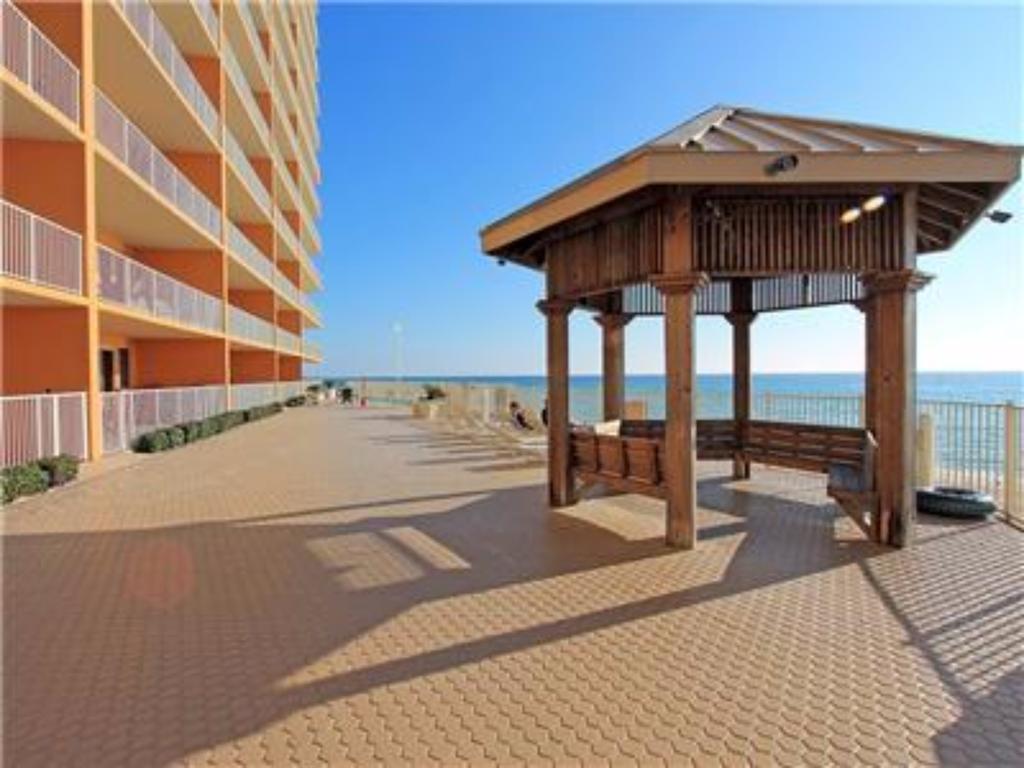 Treasure Island 1912 Pcb Apartment *